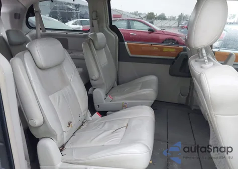 2009 Chrysler Town & Country Limited from USA, damaged, VIN 2A8HR64X29R520795